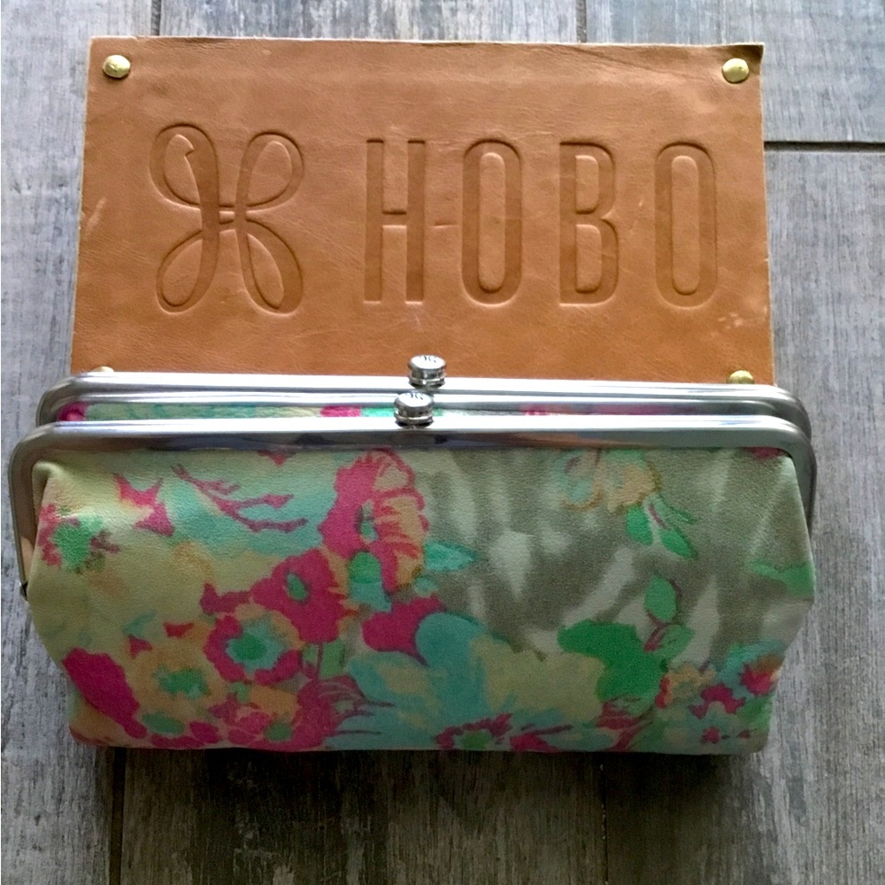 HOBO Lauren Wallet NWT